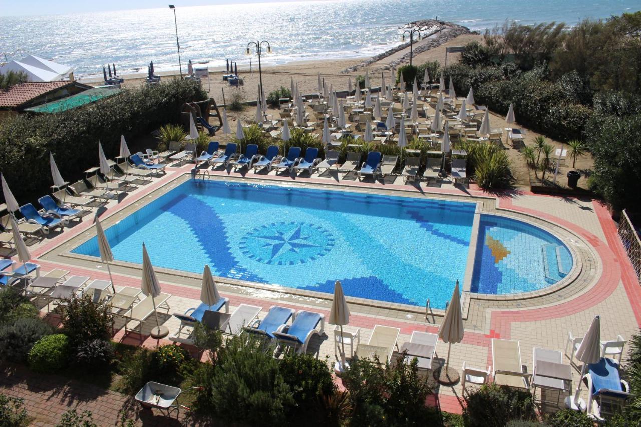 Eurobeach Residence Кавалліно-Трепорті Екстер'єр фото